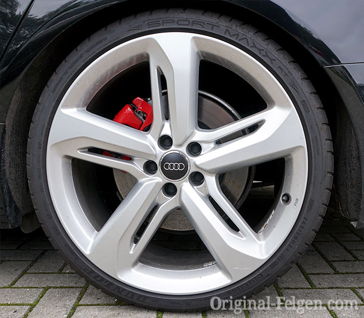 Audi Alufelge Competition Design silber