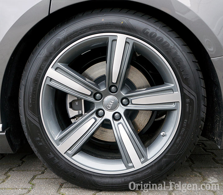 Audi Alufelge 5-Arm Design kontrastgrau glanzgedreht