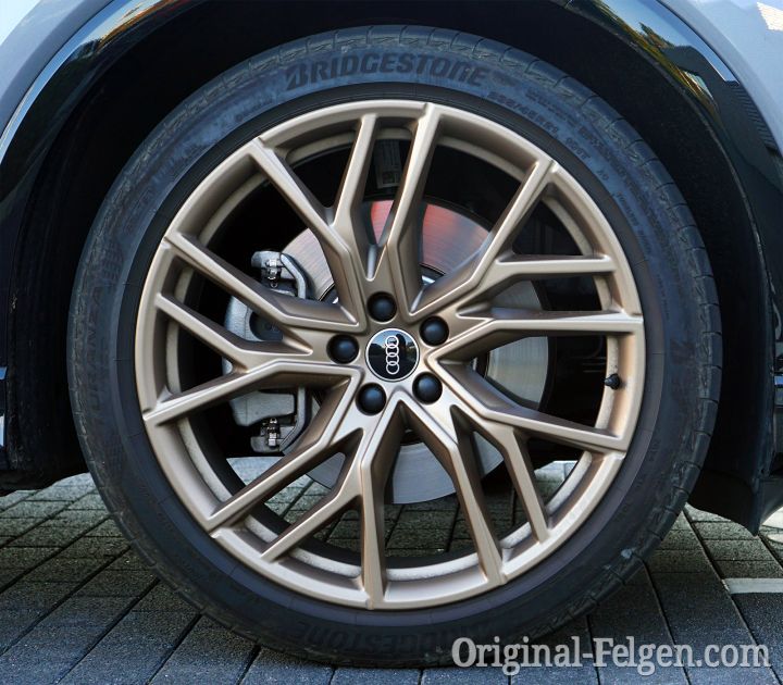 Audi Alufelge 5-W-Speichen-Stern bronze matt