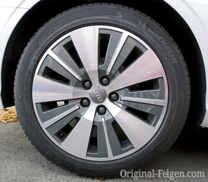 Audi Alufelge 10 Speichen zweifarbig glanzgedreht