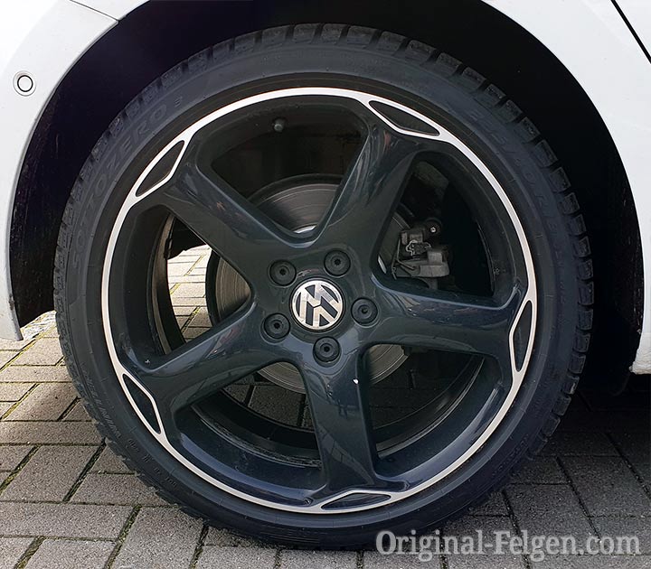 VW Zubehörfelge KARTHOUM schwarz-glänzend