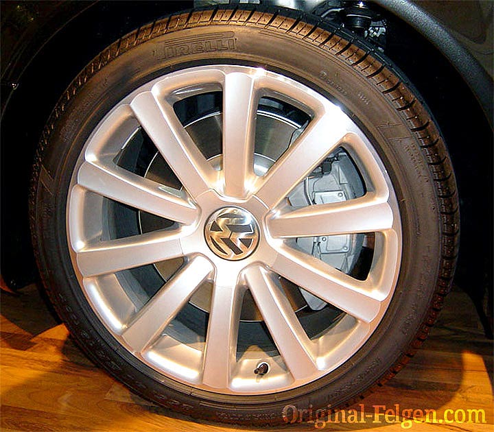 VW Alufelge OMANYT brillantchrom
