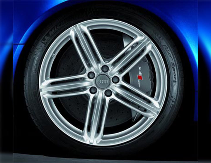 Audi exclusive Alufelge 5-Segmentspeichen -Talladega