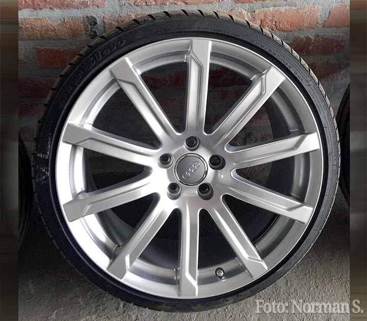 Audi Alufelge 10-Speichen RS6-Felge