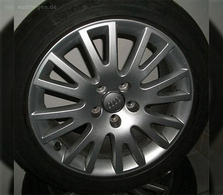 8-V-Speichen Design Ringmitte