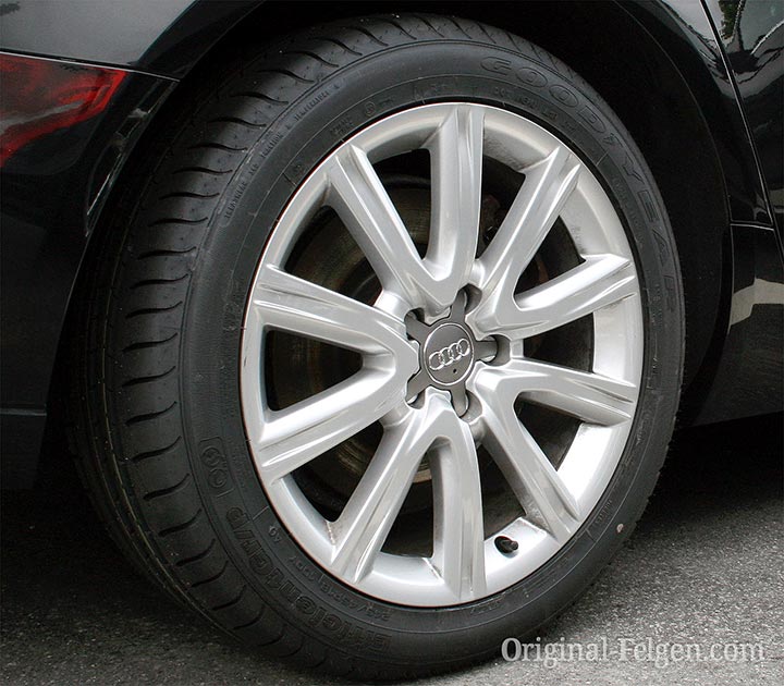 Audi Alufelge 5-V-Speichen Design silber