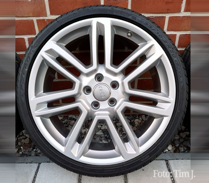 Audi Alufelge 7-doppelspeiche 1 Design silber