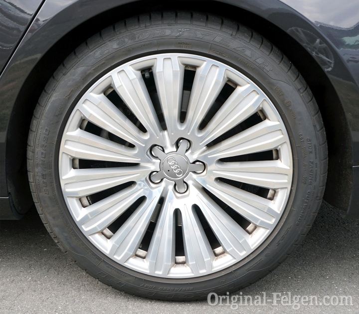 Audi Alufelge Mehrspeichen-Design silber teilpoliert