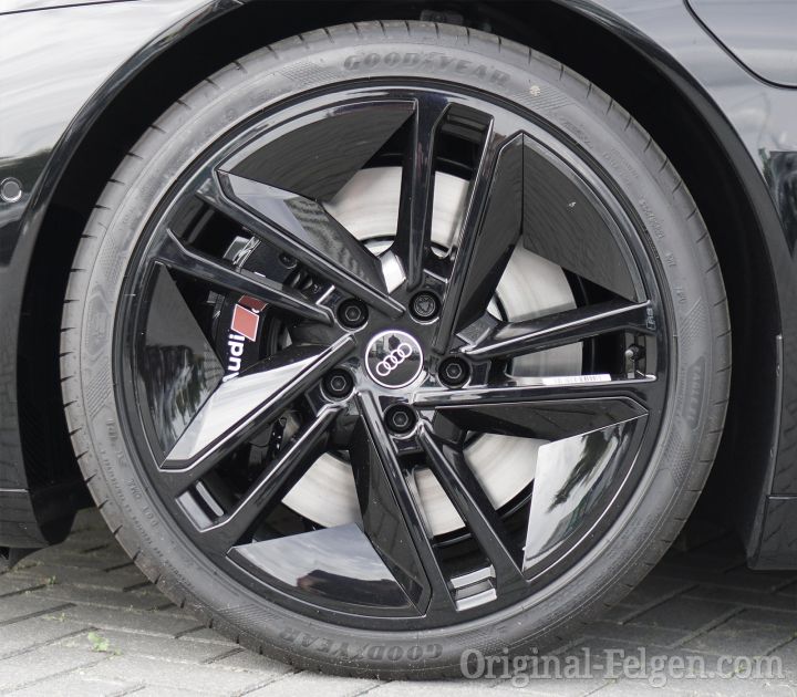 Audi Alufelge 5-Doppelspeichen-Konkavmodul schwarz