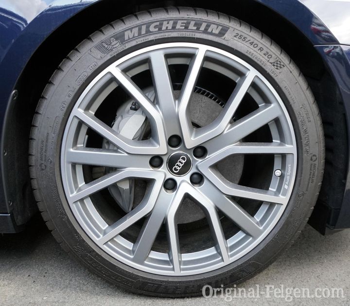 Audi Alufelge 5-Arm PERFORMANCE Design