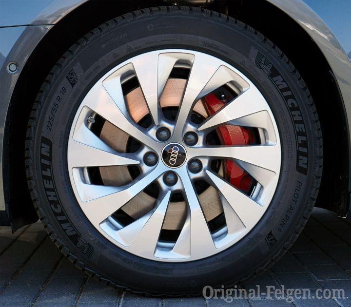 Audi Alufelge 10-Arm-Turbine silber