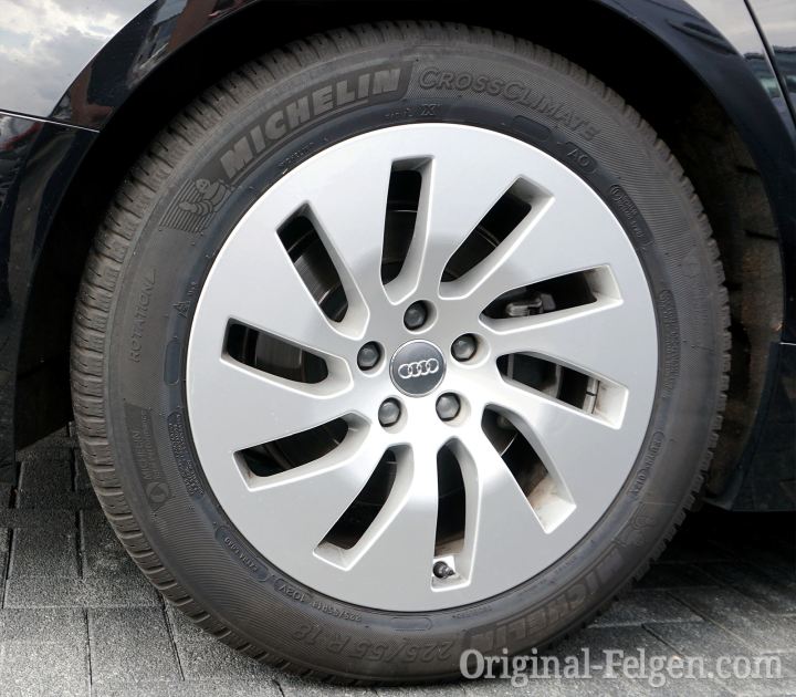 Audi Alufelge 10 Speichen Design silber