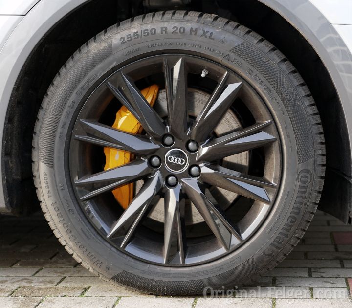 Audi Zubehörfelge 10-Speichen-Lamina-Design schwarz glänzend