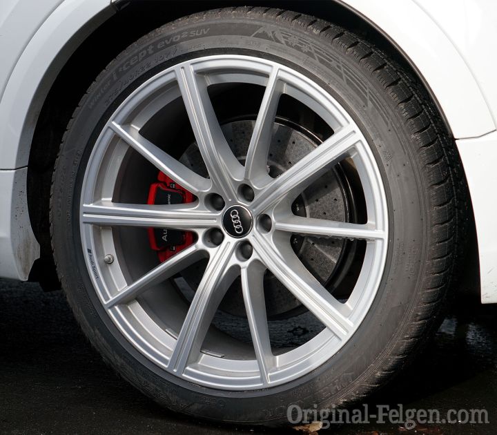 Audi Zubehörfelge 10-Speichen-Stern Galvanosilber Metallic