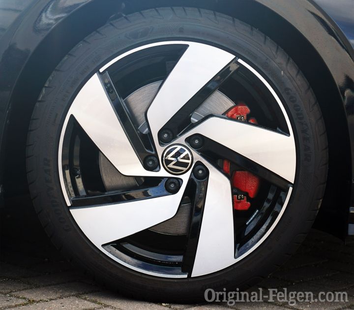 VW Alufelge RICHMOND Schwarz glanzgedreht