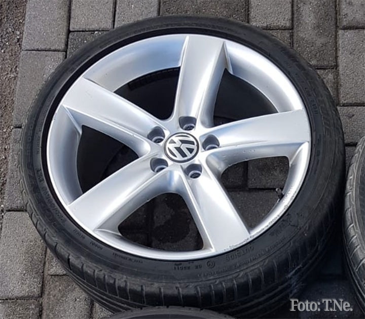 VW Zubehörfelge TOPAS silber