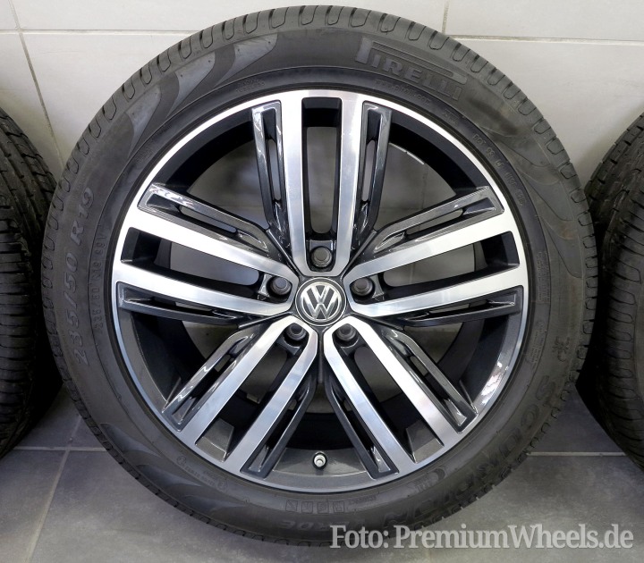 VW Alufelge AUCKLAND grau Dark Graphite Metallic