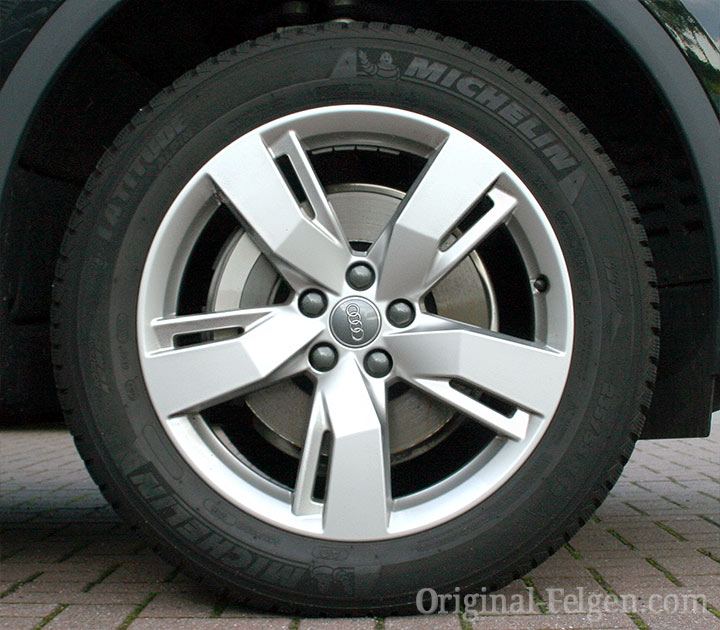 Audi Alufelge 5-Arm-Wing Design brillantsilber