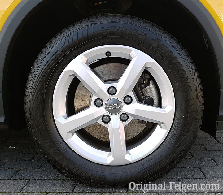 Audi Alufelge 5-Speichen Design