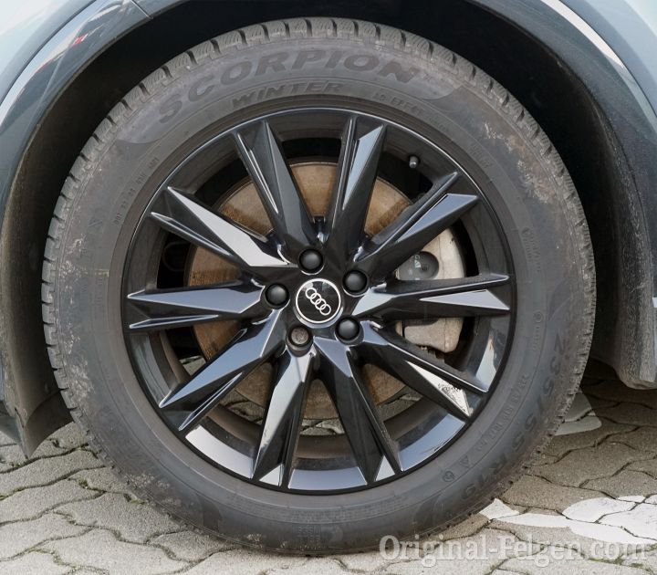 Audi Alufelge 10-Speichen-Lamina schwarz gl�nzend