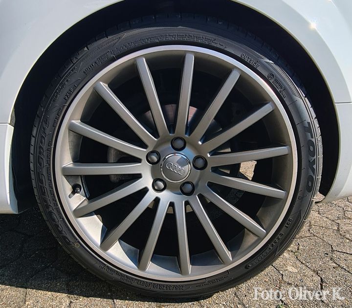 15 V-Speichen Design Titan grau