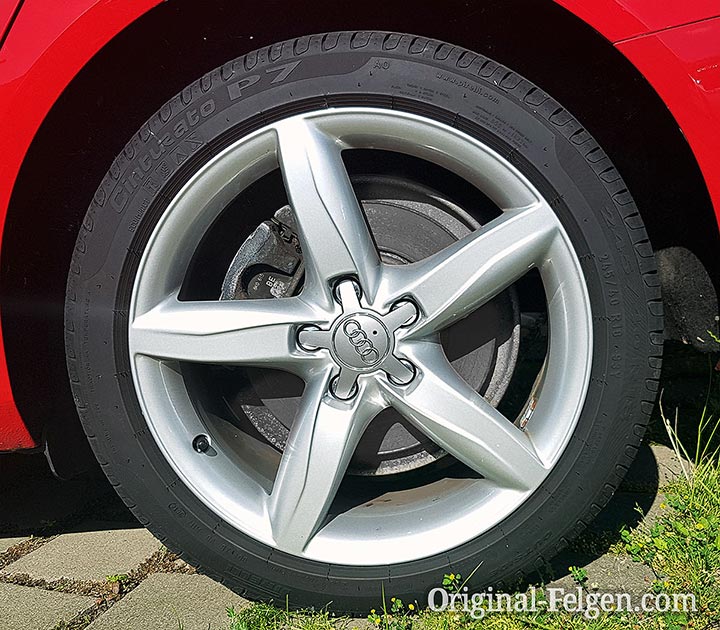 Audi Alufelge 5-Speichen-Stern-Design