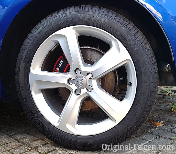 Audi Alifelge 5-Speichen Design silber