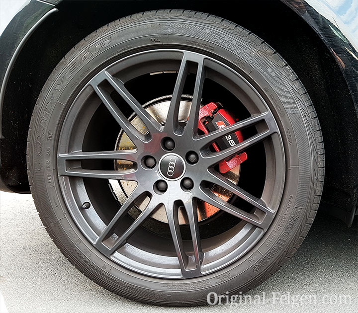 Audi Alufelge 7-Parallelspeichen S-Line schwarz