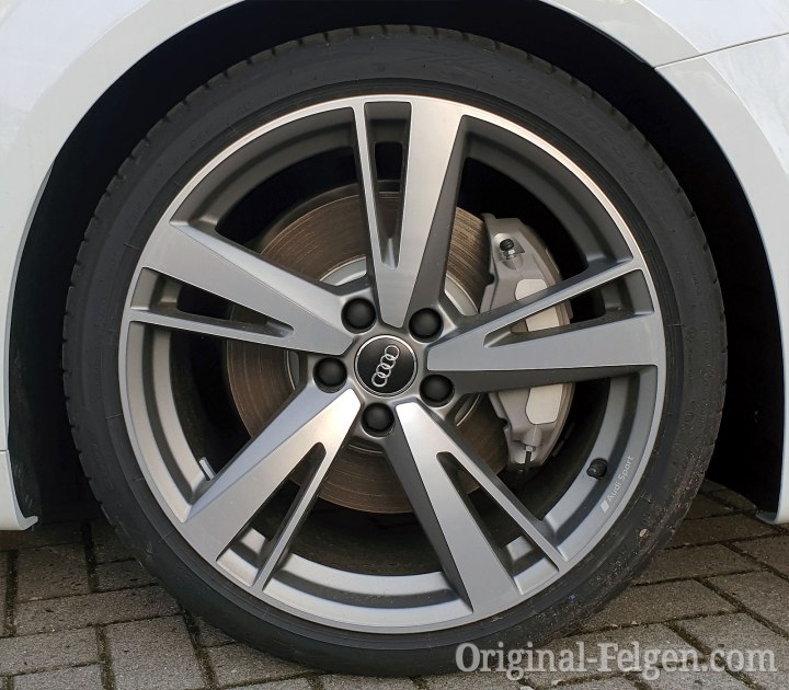 Audi Alufelge RS Blade Design