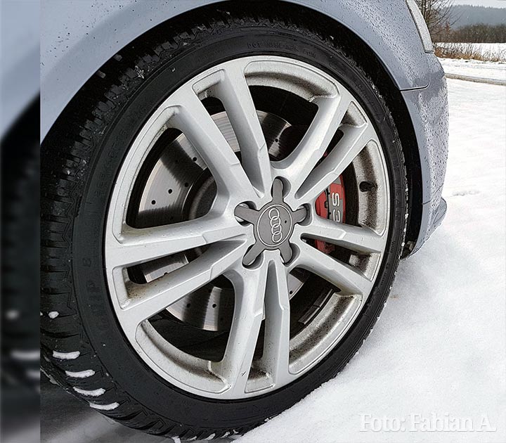 Audi Alufelge 5 Parallelspeichen silber