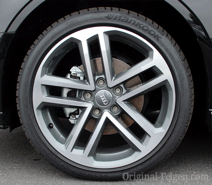Audi Alufelge 5 Doppelspeichen Rotordesign