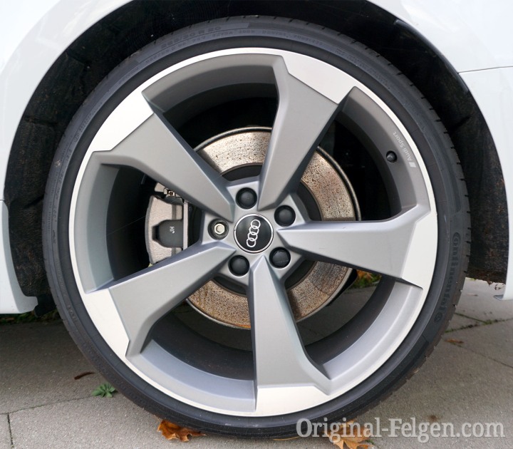 Audi Alufelge 5-Arm-Rotor-Design Titanoptik matt glanzgedreht
