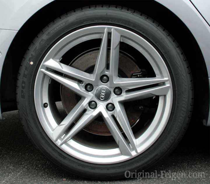 Audi Alufelge 5-Arm Sterndesign schmal silber