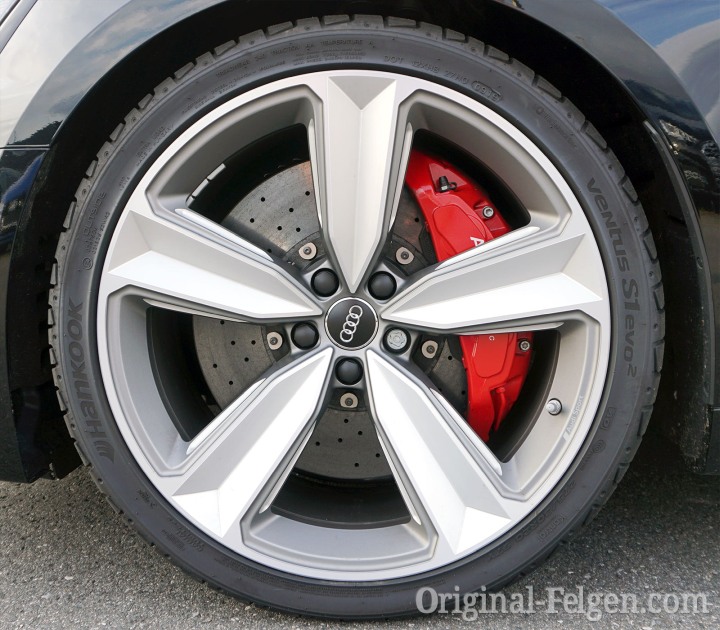 Audi Alufelge 5-Arm-Peak-Design grau glanzgefräst