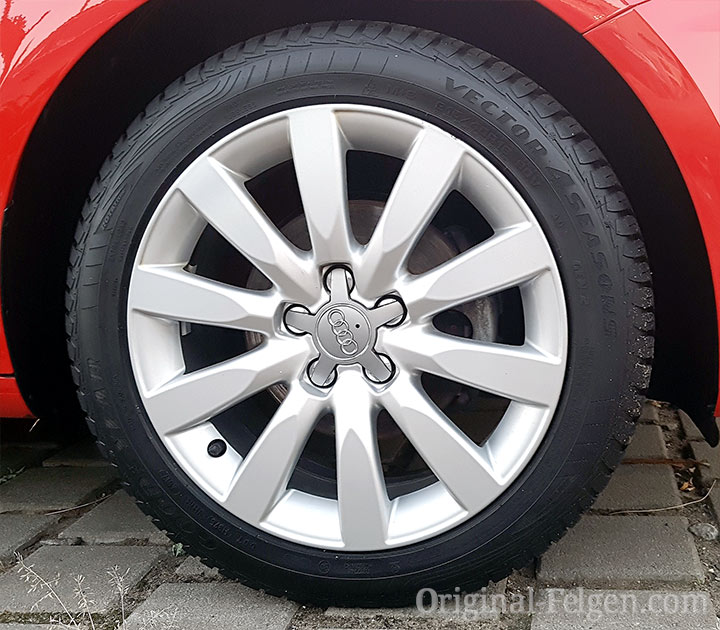 Audi Alufelge 10-Speichen Design silber