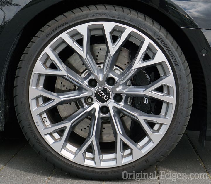Audi Alufelge 10-Y-Speichen platingrau glanzgedreht